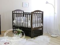 Детская кроватка с продольным маятником Красная звезда Можга Регина С 602